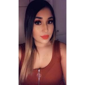 Meet your Posher, Aleida